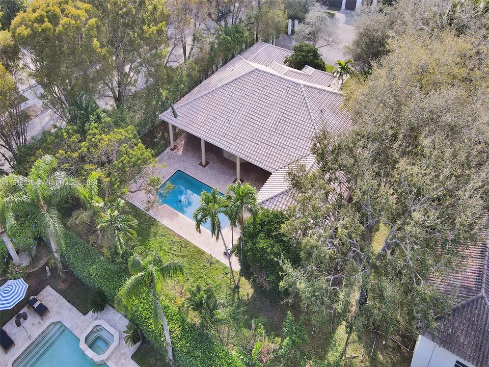 En Venta: $2,100,000 (5 camas, 4 baños, 3396 Pies cuadrados)