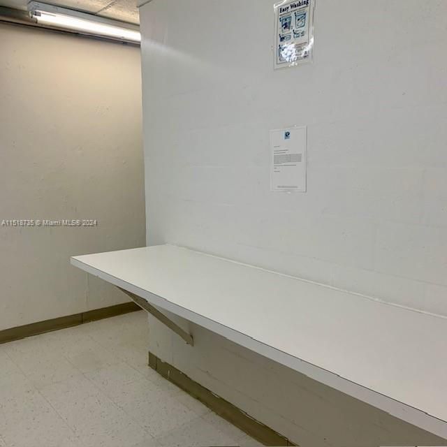 Recently Rented: $2,150 (1 beds, 1 baths, 896 Square Feet)