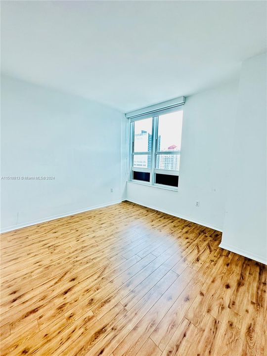 Recently Rented: $4,150 (2 beds, 2 baths, 986 Square Feet)