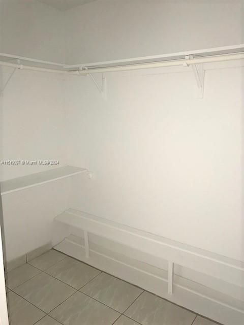 Recently Sold: $874,888 (3 beds, 2 baths, 1828 Square Feet)