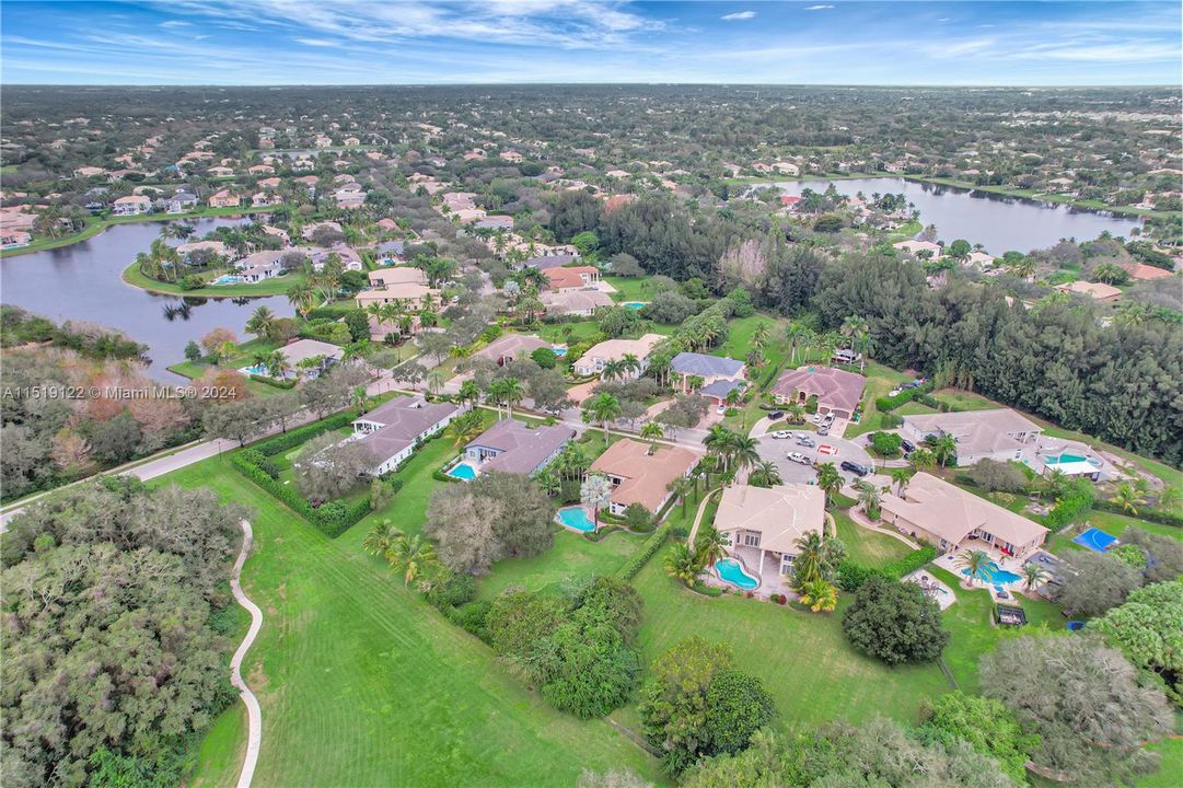 Recently Sold: $1,590,000 (5 beds, 4 baths, 3830 Square Feet)