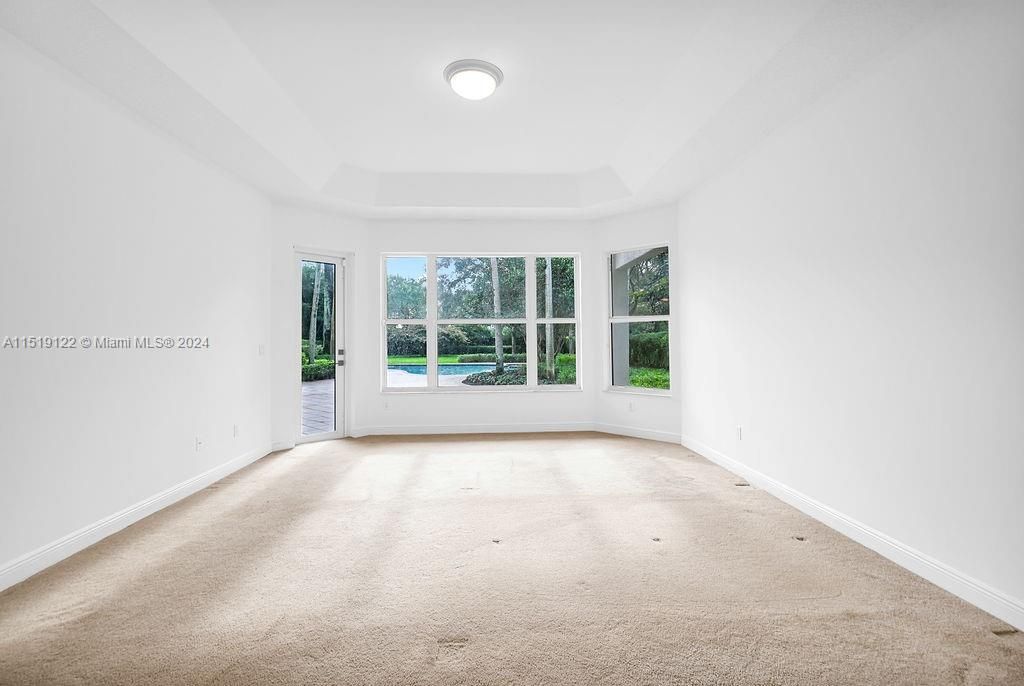 Recently Sold: $1,590,000 (5 beds, 4 baths, 3830 Square Feet)