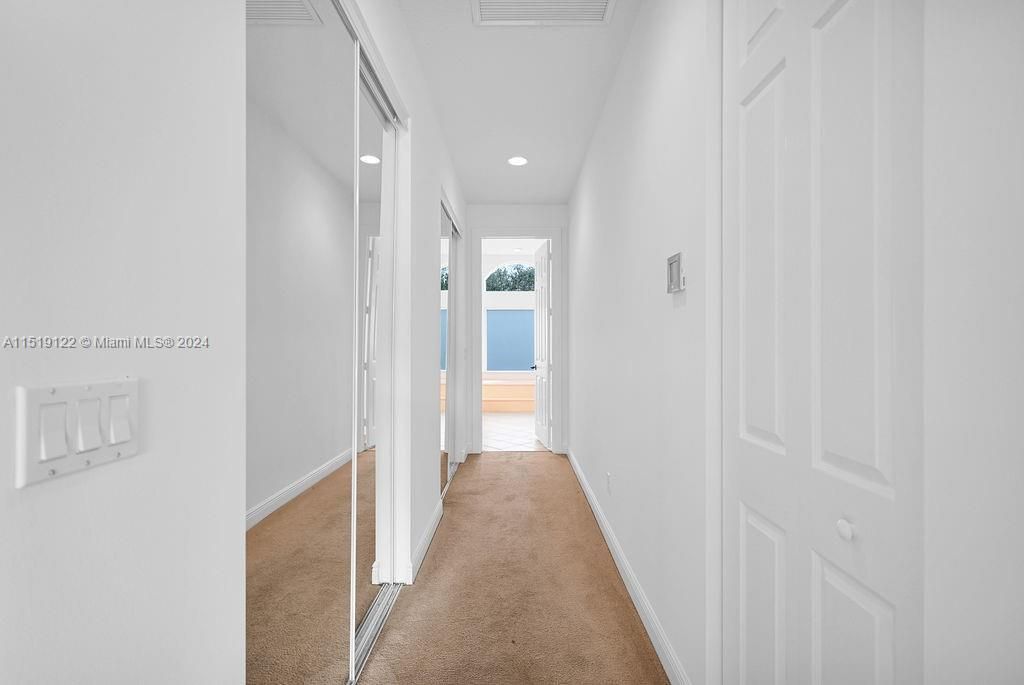 Recently Sold: $1,590,000 (5 beds, 4 baths, 3830 Square Feet)