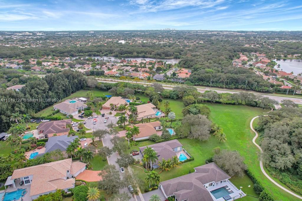 Recently Sold: $1,590,000 (5 beds, 4 baths, 3830 Square Feet)