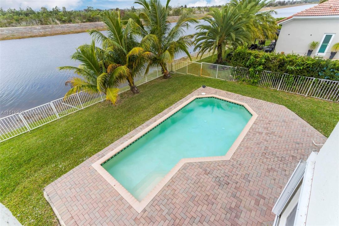 Recently Rented: $5,500 (4 beds, 3 baths, 2973 Square Feet)