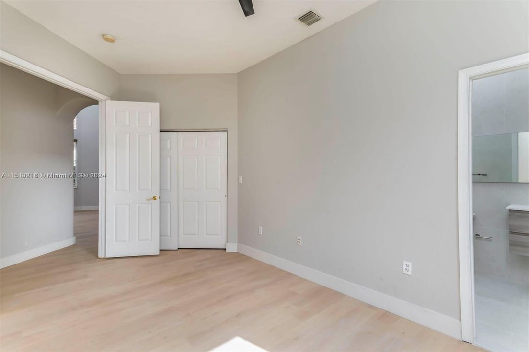 Recently Rented: $5,500 (4 beds, 3 baths, 2973 Square Feet)