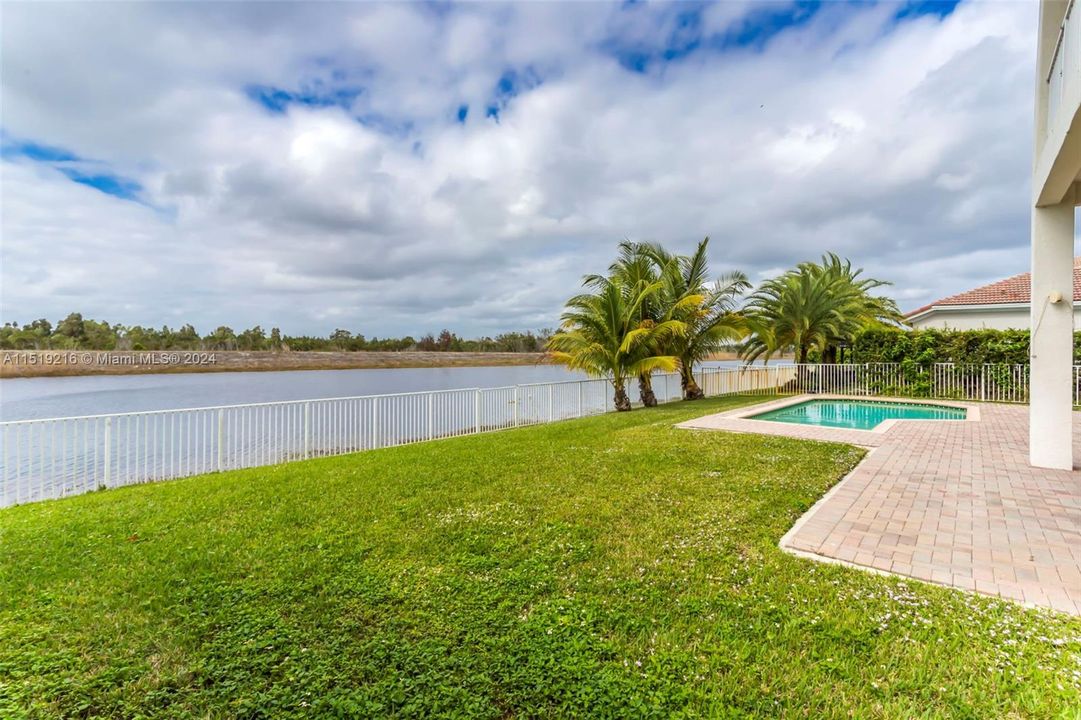 Recently Rented: $5,500 (4 beds, 3 baths, 2973 Square Feet)