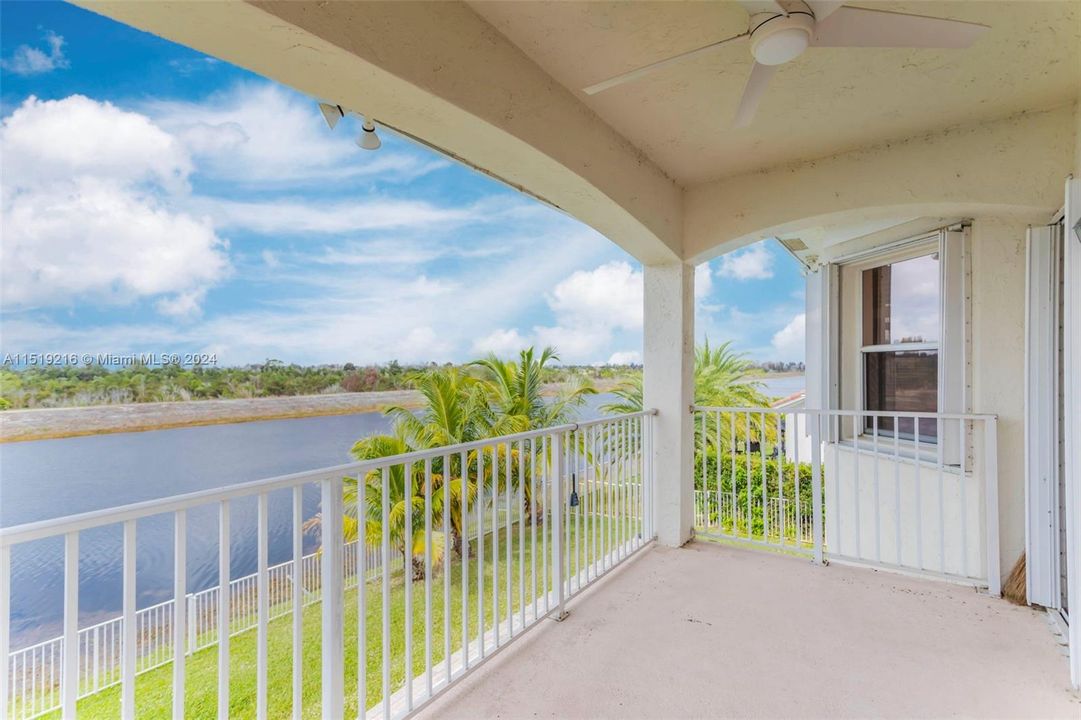 Recently Rented: $5,500 (4 beds, 3 baths, 2973 Square Feet)