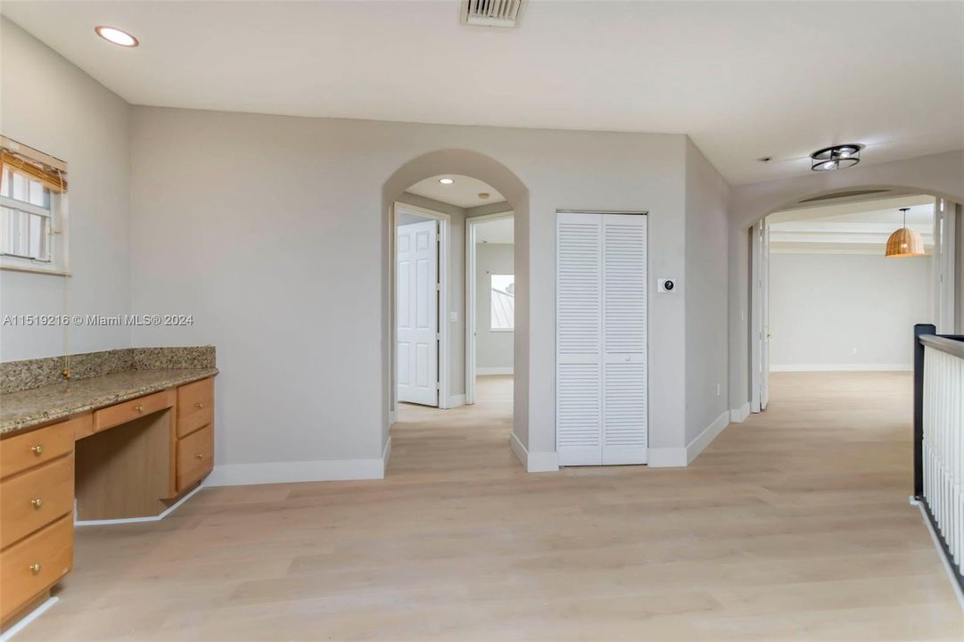 Recently Rented: $5,500 (4 beds, 3 baths, 2973 Square Feet)