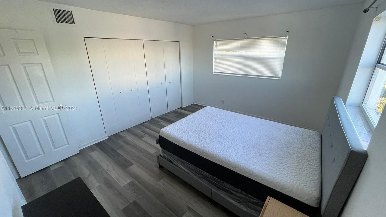 Recently Rented: $1,600 (1 beds, 1 baths, 640 Square Feet)