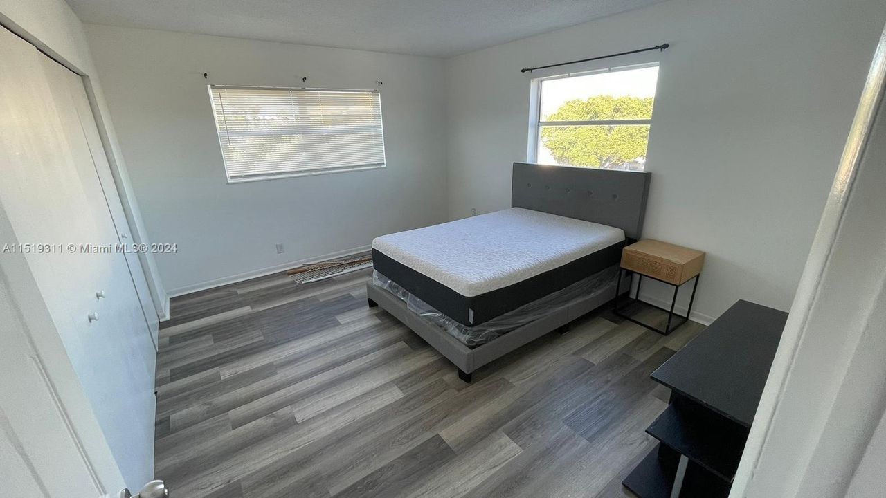 Recently Rented: $1,600 (1 beds, 1 baths, 640 Square Feet)