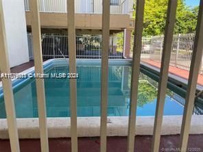 Recently Rented: $1,600 (1 beds, 1 baths, 640 Square Feet)