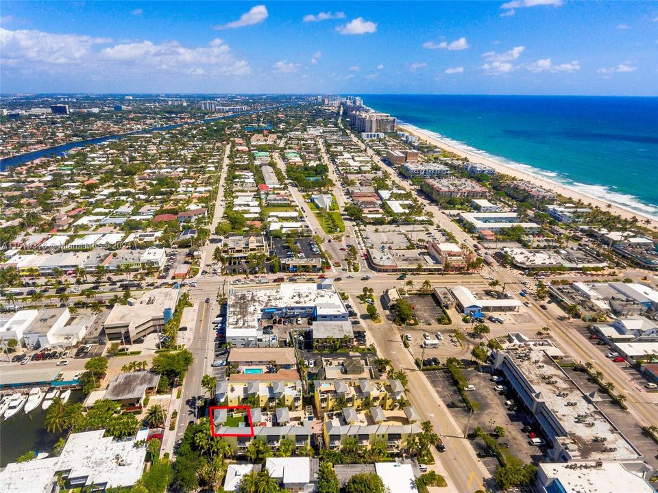 Recently Sold: $1,225,000 (3 beds, 3 baths, 1900 Square Feet)