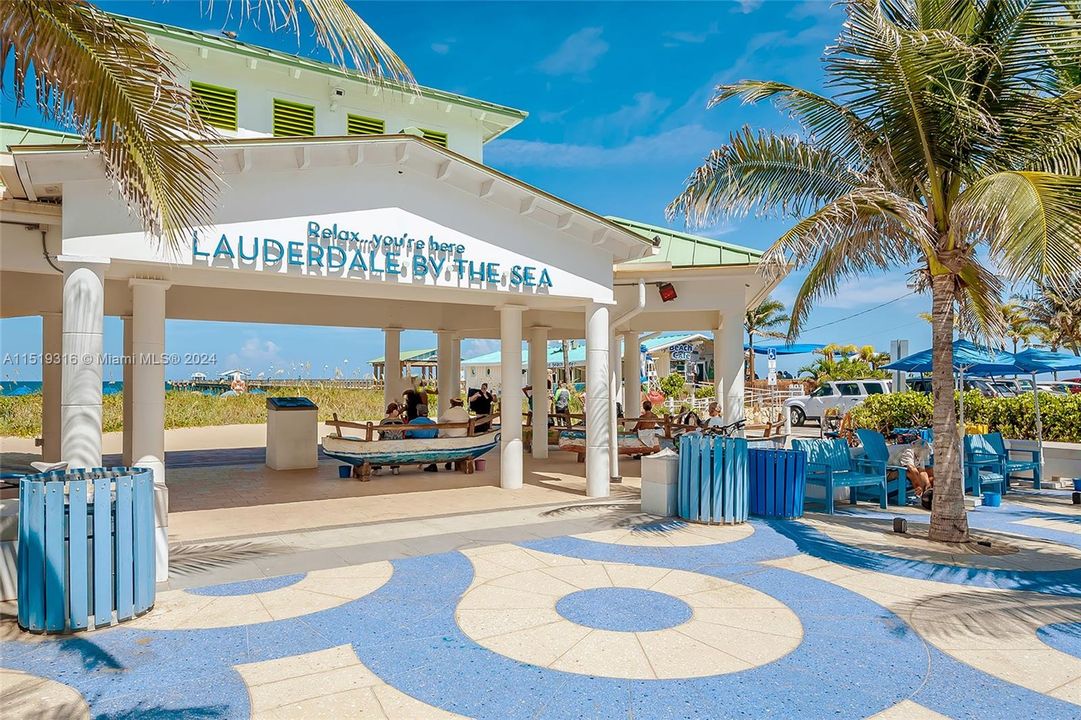 Recently Sold: $1,225,000 (3 beds, 3 baths, 1900 Square Feet)