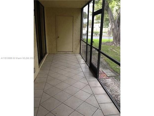 Recently Sold: $249,000 (2 beds, 2 baths, 1035 Square Feet)