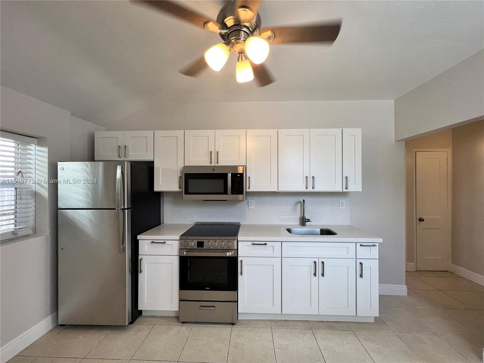 Recientemente alquilado: $1,650 (1 camas, 1 baños, 500 Pies cuadrados)