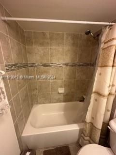 最近售出: $399,900 (4 贝兹, 3 浴室, 2058 平方英尺)