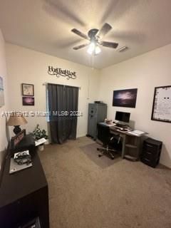 最近售出: $399,900 (4 贝兹, 3 浴室, 2058 平方英尺)