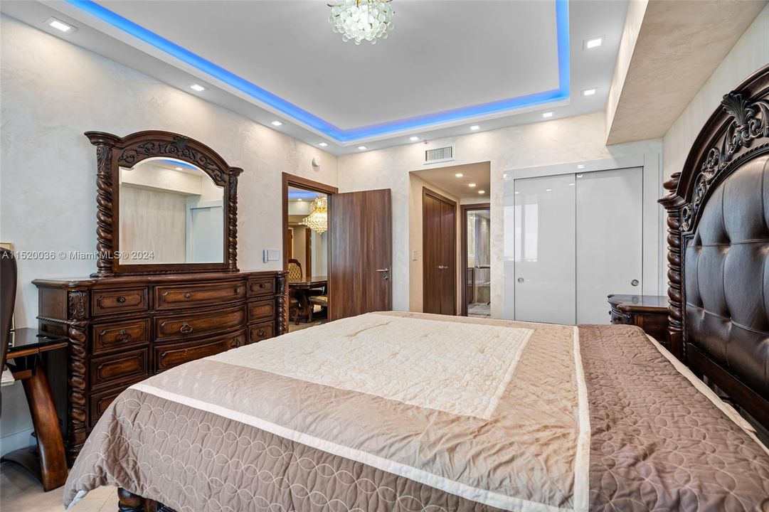 En Venta: $959,000 (1 camas, 2 baños, 1260 Pies cuadrados)