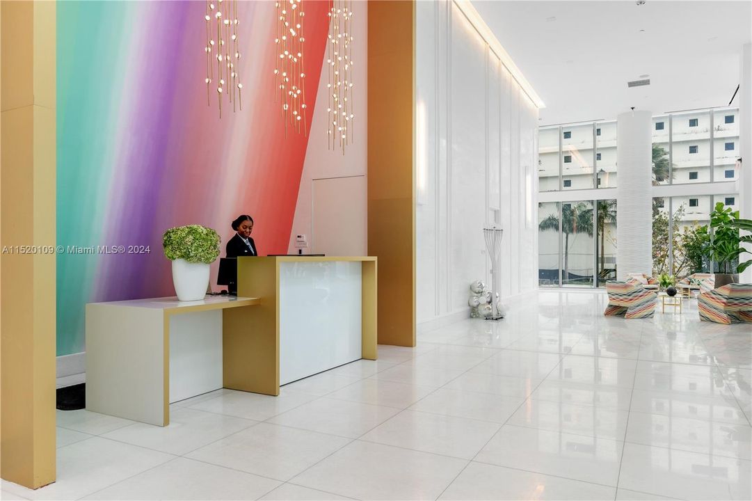 Recently Sold: $1,090,000 (2 beds, 2 baths, 1080 Square Feet)