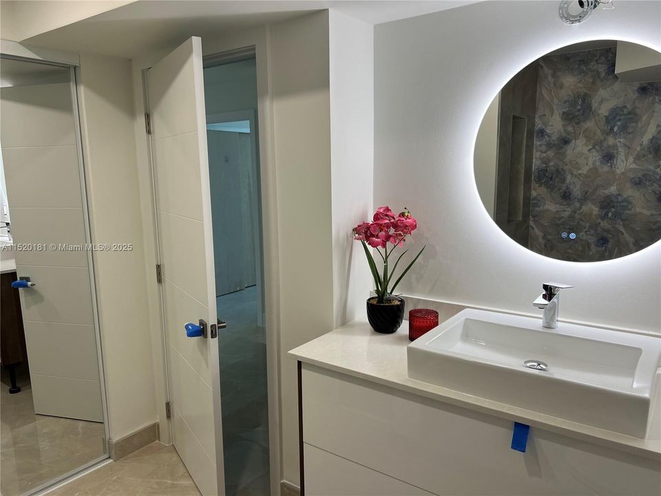 For Sale: $870,000 (4 beds, 3 baths, 2400 Square Feet)