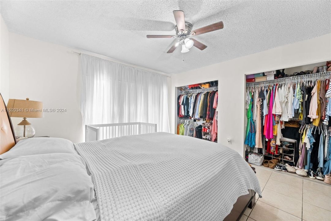 Recently Sold: $350,000 (2 beds, 2 baths, 1284 Square Feet)