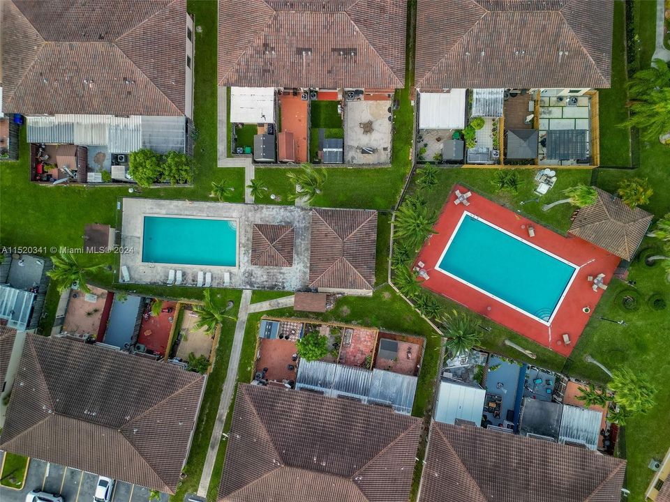 Recently Sold: $350,000 (2 beds, 2 baths, 1284 Square Feet)