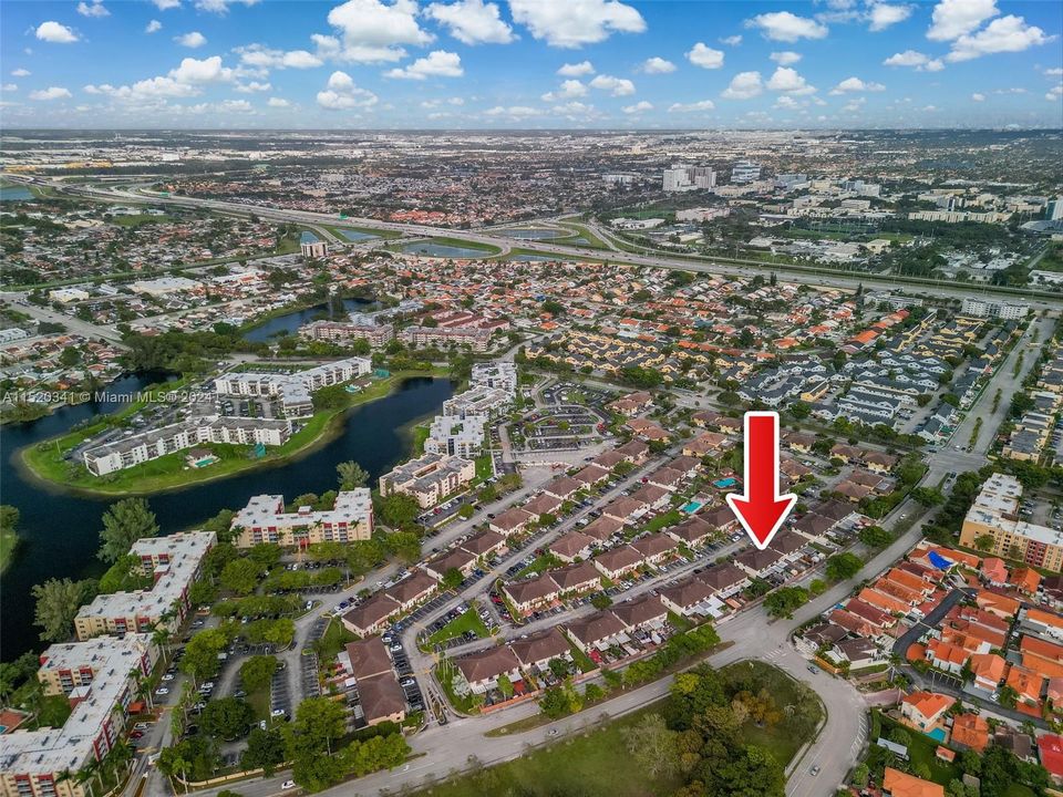 Recently Sold: $350,000 (2 beds, 2 baths, 1284 Square Feet)