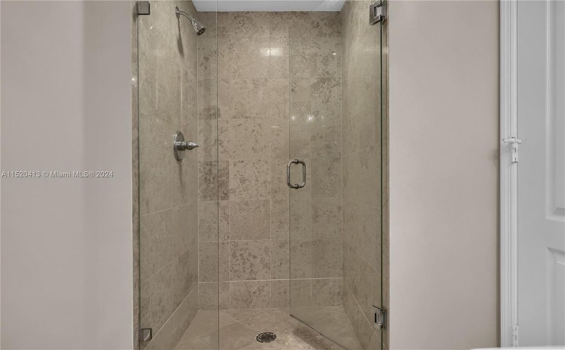 待售: $3,350,000 (3 贝兹, 3 浴室, 2010 平方英尺)