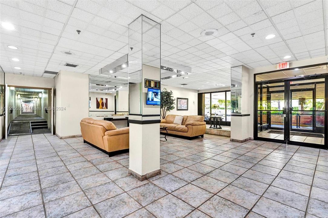 Recently Sold: $286,900 (2 beds, 2 baths, 1480 Square Feet)