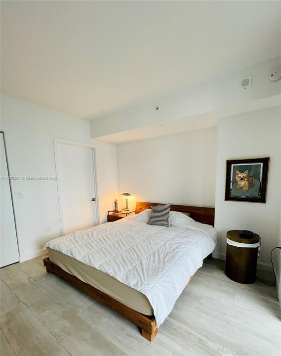 Recently Rented: $4,000 (1 beds, 2 baths, 792 Square Feet)