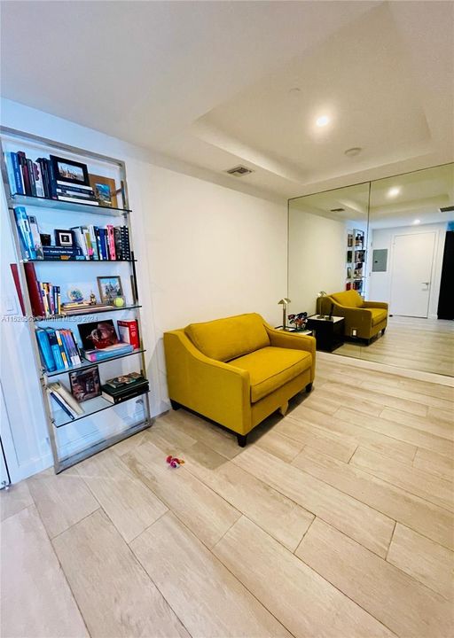 Recently Rented: $4,000 (1 beds, 2 baths, 792 Square Feet)