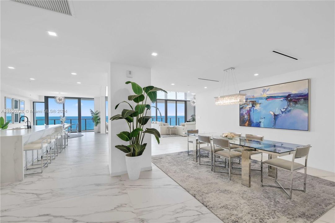 Active With Contract: $5,995,000 (4 beds, 4 baths, 4096 Square Feet)