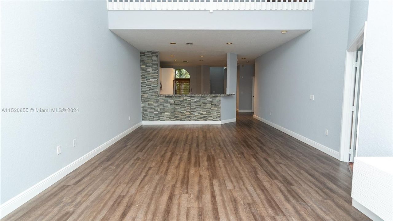 Recently Rented: $4,100 (3 beds, 3 baths, 2452 Square Feet)