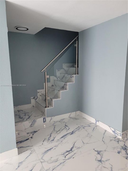 Recently Rented: $2,900 (3 beds, 2 baths, 1242 Square Feet)