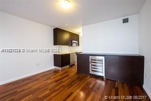 For Sale: $239,000 (1 beds, 1 baths, 436 Square Feet)
