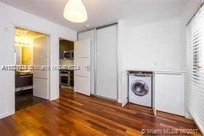 For Sale: $243,000 (1 beds, 1 baths, 436 Square Feet)