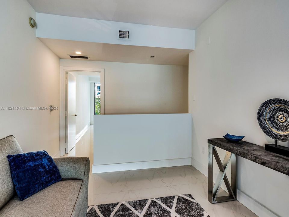 Active With Contract: $6,500 (2 beds, 2 baths, 1700 Square Feet)