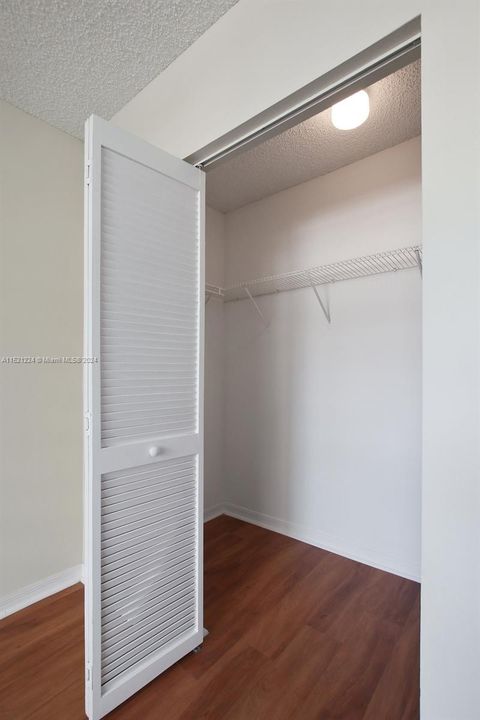 Recientemente alquilado: $2,863 (1 camas, 1 baños, 872 Pies cuadrados)