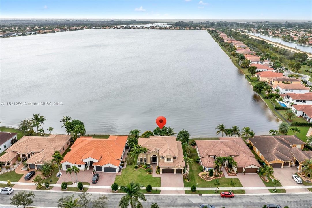Recently Sold: $1,199,000 (5 beds, 4 baths, 3449 Square Feet)