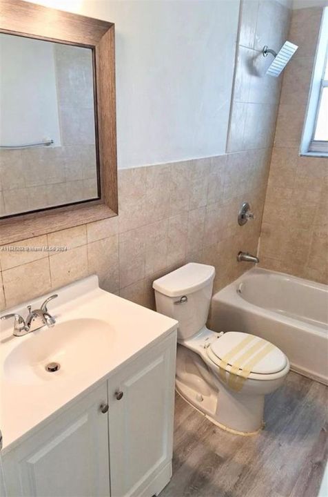 Recently Rented: $2,800 (3 beds, 2 baths, 1329 Square Feet)