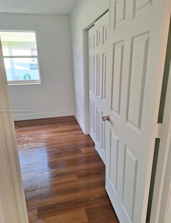 Recently Rented: $2,800 (3 beds, 2 baths, 1329 Square Feet)