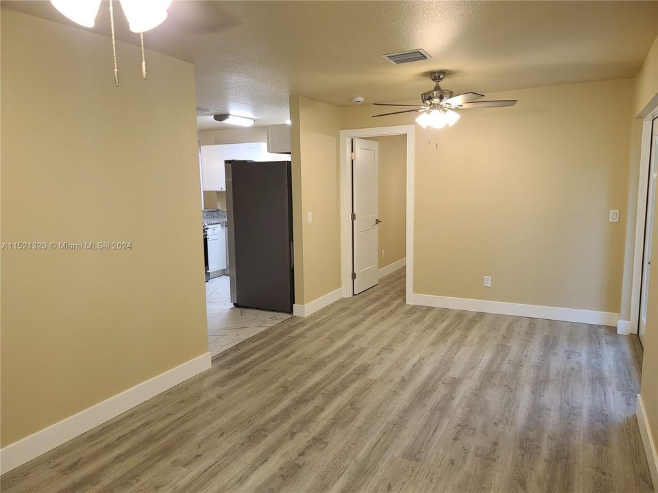 Recently Rented: $2,375 (3 beds, 2 baths, 1275 Square Feet)