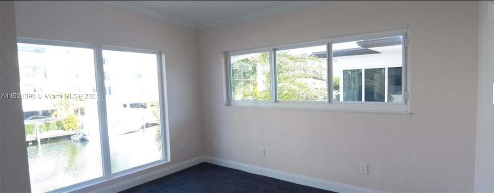 unit 4 master-floor to ceiling windows w/water and boat view!