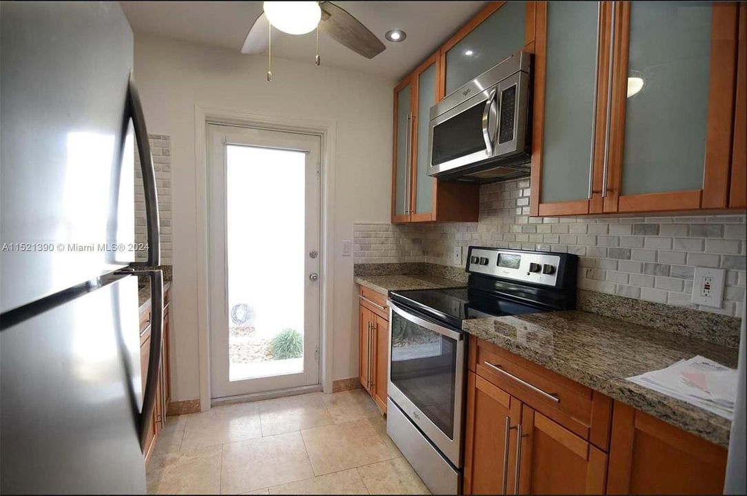 unit 1 kitchen granite counter tops