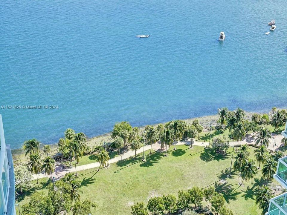 Recently Rented: $2,600 (1 beds, 1 baths, 651 Square Feet)