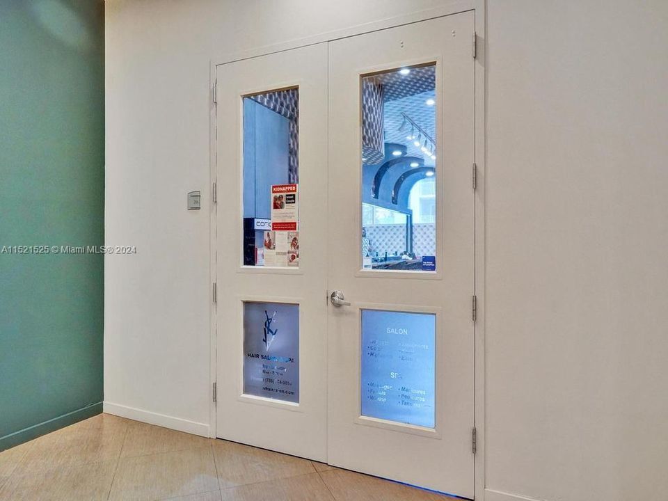 Recently Rented: $2,600 (1 beds, 1 baths, 651 Square Feet)