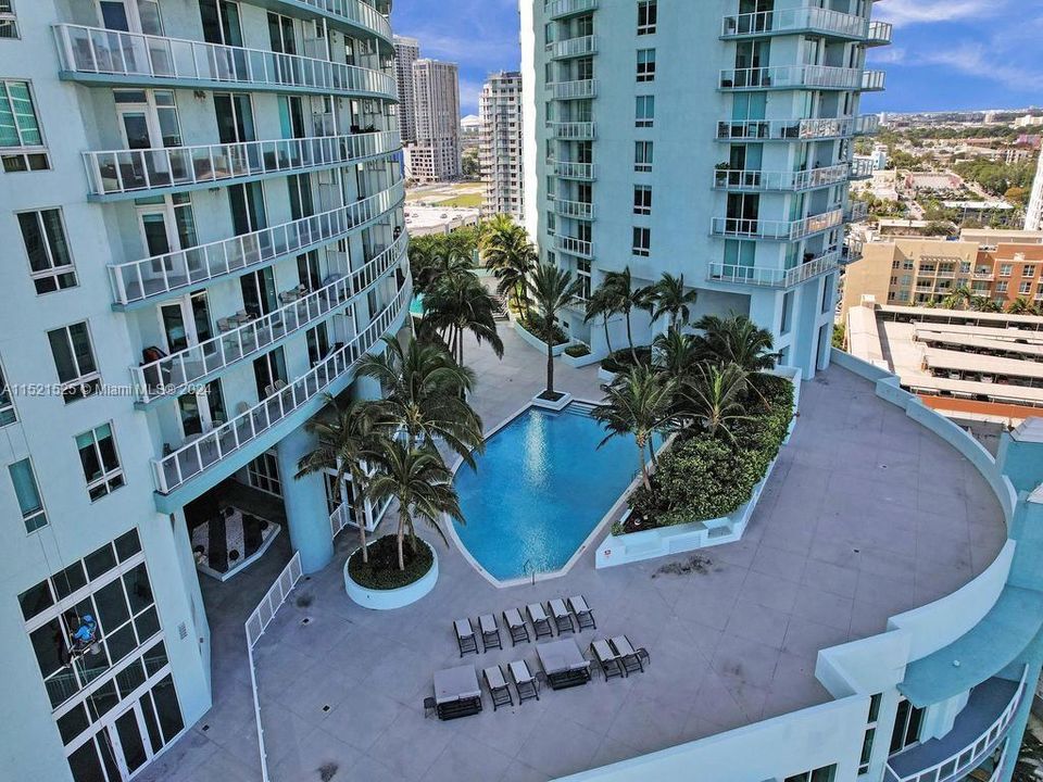 Recently Rented: $2,600 (1 beds, 1 baths, 651 Square Feet)