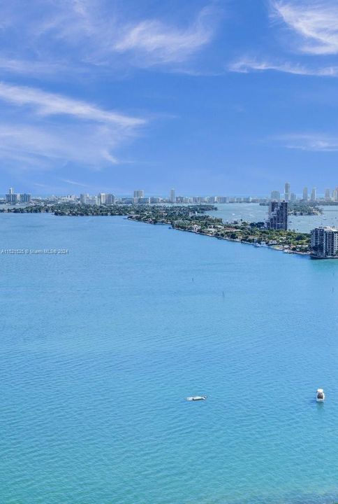 Recently Rented: $2,600 (1 beds, 1 baths, 651 Square Feet)