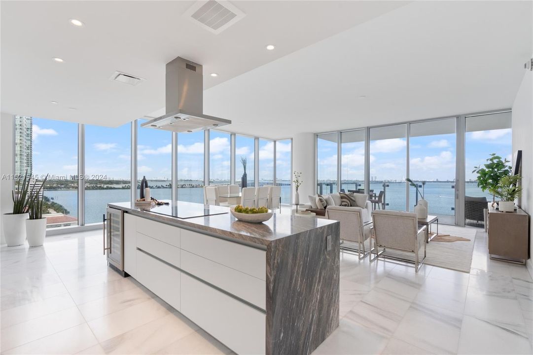 Active With Contract: $2,990,000 (3 beds, 4 baths, 2586 Square Feet)